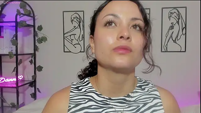Megan Rodrigo online show from March 2025 09:16:02 PM