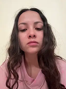 Megan Rodrigo online show from April 2026 12:56:01 PM