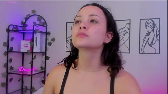 Megan Rodrigo online show from February 2025 08:10:01 PM