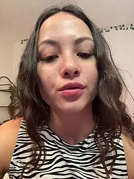 Snapshot of Megan_Rodrigo chatting on January 2026 01:29:01 PM Megan Rodrigo online show from January 2026 01:29:01 PM