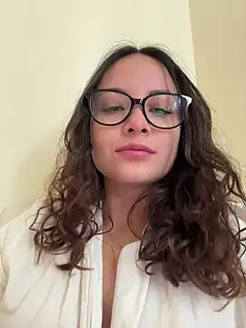 Snapshot of Megan_Rodrigo chatting on January 2026 01:15:01 PM Megan Rodrigo online show from January 2026 01:15:01 PM