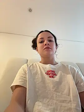 Megan Rodrigo online show from July 2026 12:44:02 PM