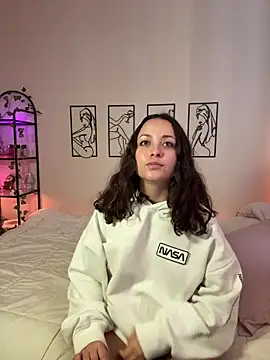 Megan Rodrigo online show from November 2025 05:46:02 PM