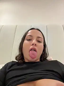 Megan Rodrigo online show from June 2026 02:38:01 AM