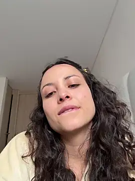 Megan Rodrigo online show from June 2026 05:41:02 PM