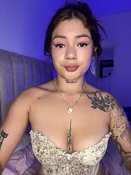 Roxanne 08 online show from March 2025 06:35:02 AM