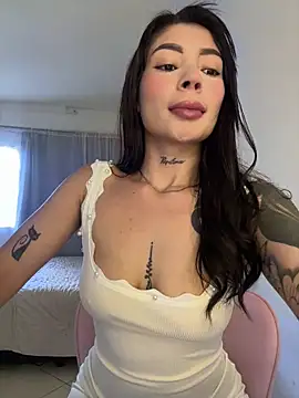 Roxanne 08 online show from May 2026 08:07:02 PM