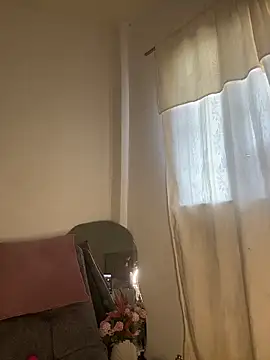 Roxanne 08 online show from November 2025 08:53:02 PM