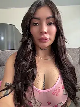 Roxanne 08 online show from July 2026 06:52:02 PM