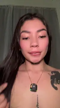 Roxanne 08 online show from April 2026 06:53:02 PM