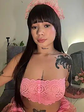 Roxanne 08 online show from November 2025 06:44:02 PM