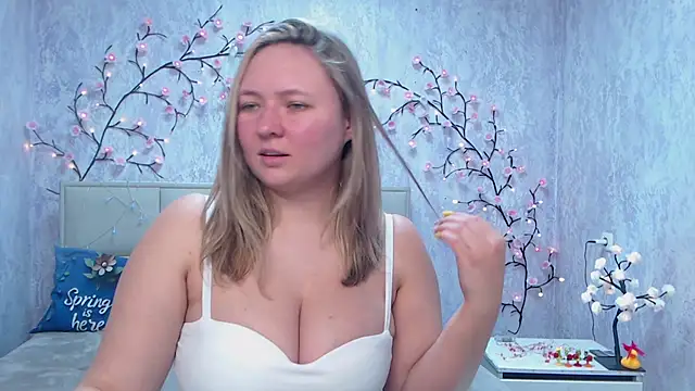 SallyVerda online show from May 2026 06:05:02 PM