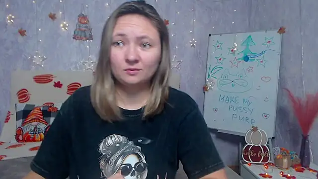 Snapshot of SallyVerda chatting on December 2025 07:15:02 PM SallyVerda online show from December 2025 07:15:02 PM