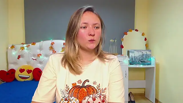 Snapshot of SallyVerda chatting on November 2025 07:18:01 PM SallyVerda online show from November 2025 07:18:01 PM