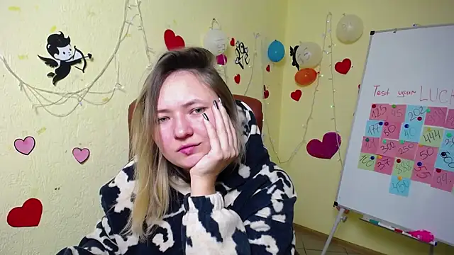 SallyVerda online show from February 2025 07:03:01 PM