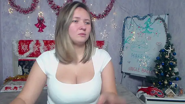 SallyVerda online show from December 2025 07:05:02 PM