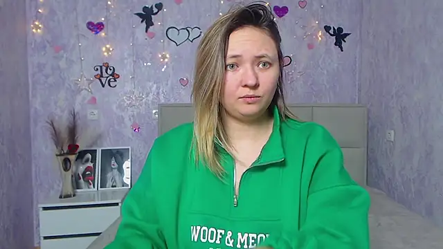 SallyVerda online show from February 2025 06:47:02 PM