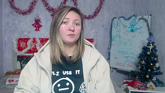 Snapshot of SallyVerda chatting on December 2025 06:58:02 PM SallyVerda online show from December 2025 06:58:02 PM