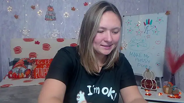 Snapshot of SallyVerda chatting on November 2025 06:52:01 PM SallyVerda online show from November 2025 06:52:01 PM