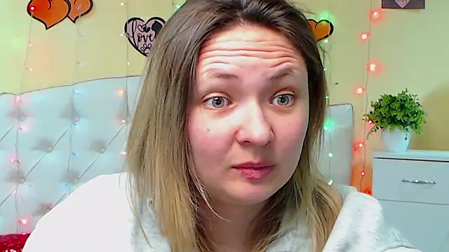 SallyVerda online show from February 2025 03:52:02 AM