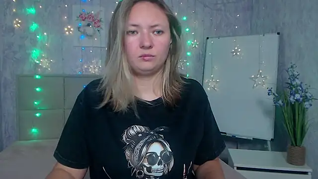 SallyVerda online show from September 2025 05:23:01 PM