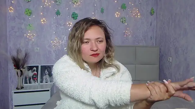 SallyVerda online show from March 2025 12:59:01 AM