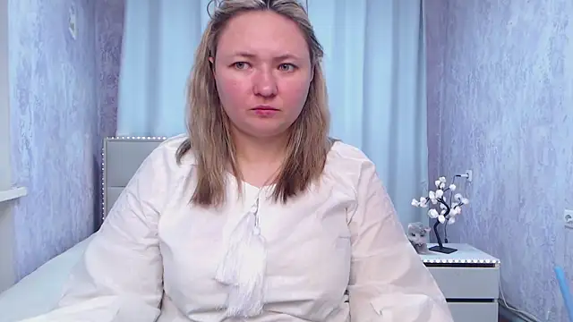 SallyVerda online show from May 2026 05:21:02 PM