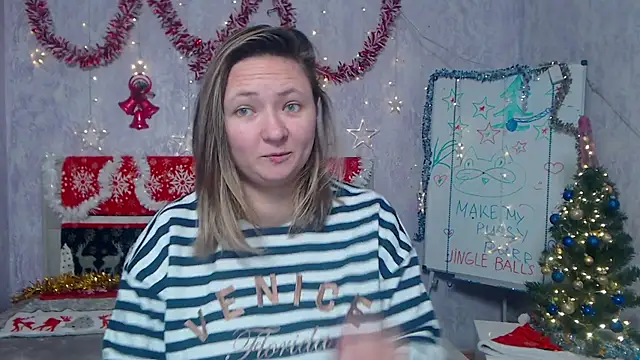 Snapshot of SallyVerda chatting on December 2025 07:12:01 PM SallyVerda online show from December 2025 07:12:01 PM