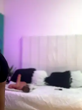 Snapshot of Amber_Martins_ chatting on November 2025 02:01:01 AM Amber Martins online show from November 2025 02:01:01 AM