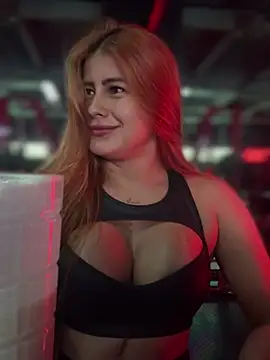 Amber Martins  online show from March 2026 04:52:02 PM