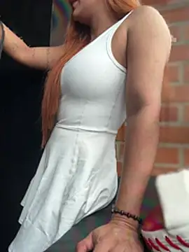 Amber Martins  online show from April 2026 05:52:02 PM