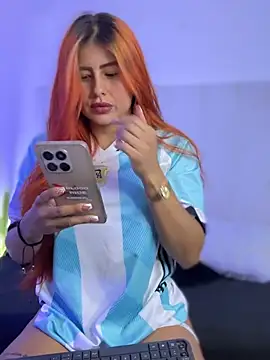 Amber Martins  online show from June 2026 01:03:01 AM