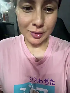 Amber Martins  online show from March 2025 04:36:02 PM
