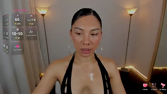 Dayanna tecca online show from March 2026 09:15:02 PM