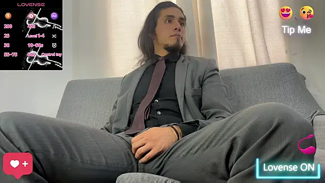 Tom blunt96 online show from November 2025 02:51:02 PM