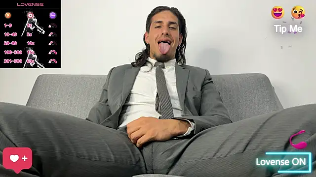 Tom blunt96 online show from October 2025 04:49:02 AM