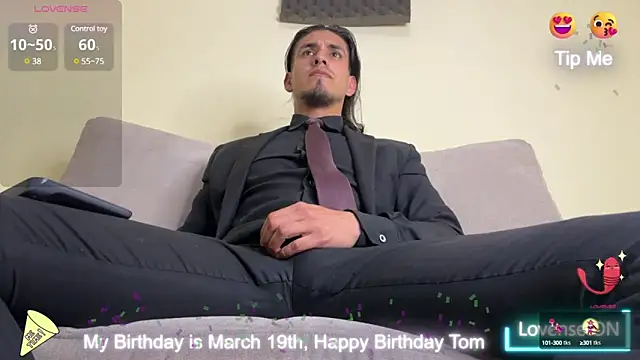 Tom blunt96 online show from March 2025 11:23:01 PM