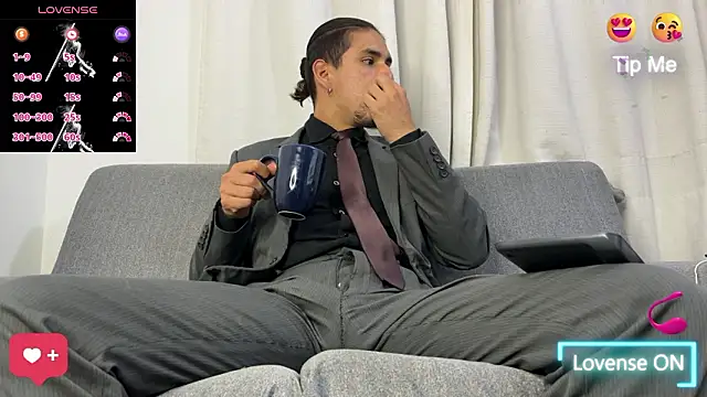 Tom blunt96 online show from February 2026 08:25:02 AM