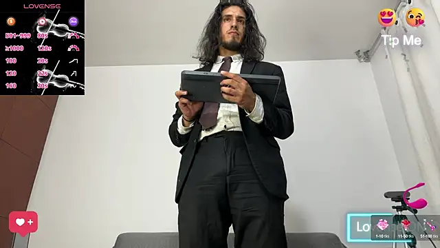 Tom blunt96 online show from October 2025 06:11:01 AM