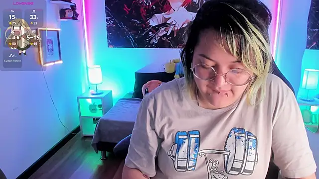 lucky-leah online show from October 2025 03:27:02 AM