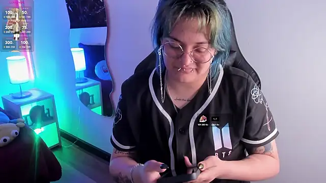 lucky-leah online show from March 2026 04:02:02 AM