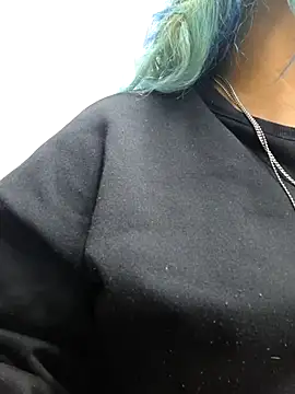 lucky-leah online show from February 2026 03:31:02 AM