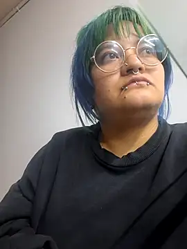 lucky-leah online show from February 2026 02:55:02 AM