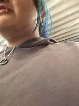 lucky-leah online show from May 2026 03:47:02 AM