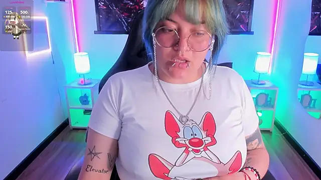 lucky-leah online show from March 2026 06:47:01 PM