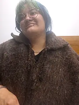 lucky-leah online show from March 2026 03:06:02 AM