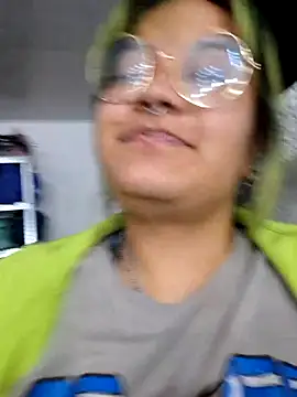 lucky-leah online show from September 2025 03:08:01 AM