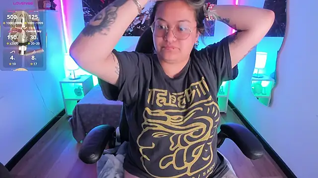 lucky-leah online show from October 2025 04:11:02 AM