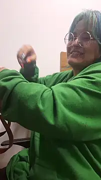 lucky-leah online show from February 2026 03:27:01 AM