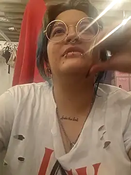lucky-leah online show from June 2026 03:17:02 AM
